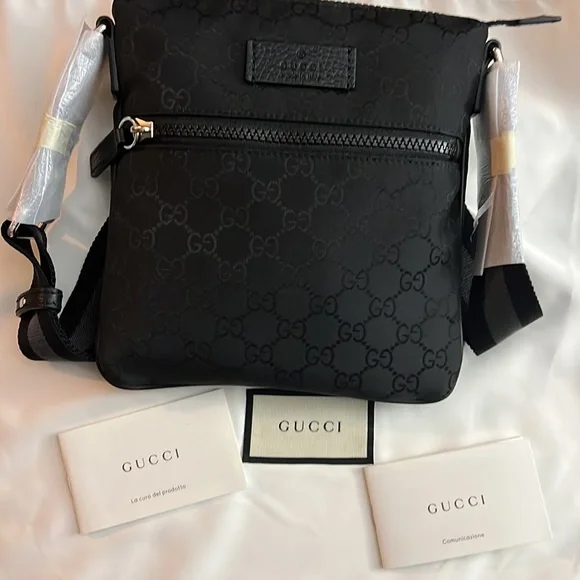 Men’s Gucci bag